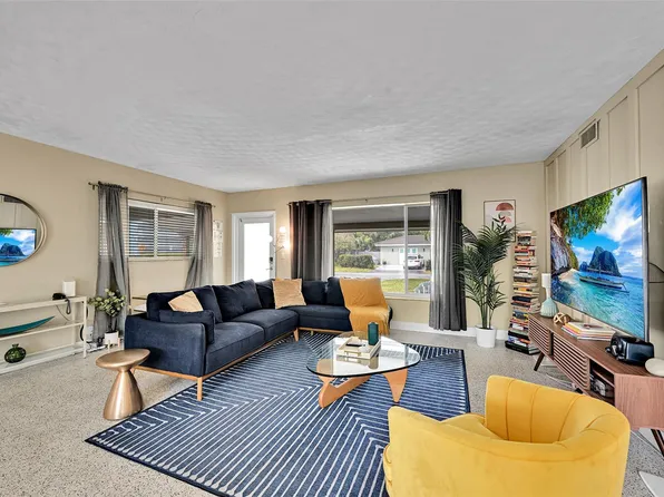 818 NE 18th Street, Fort Lauderdale, FL 33305