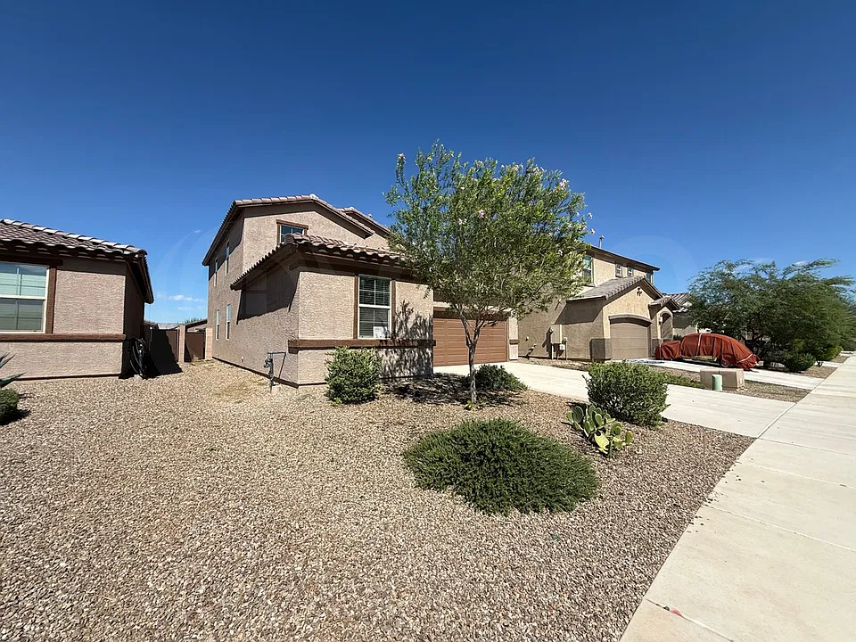 7168 W Vineridge Dr