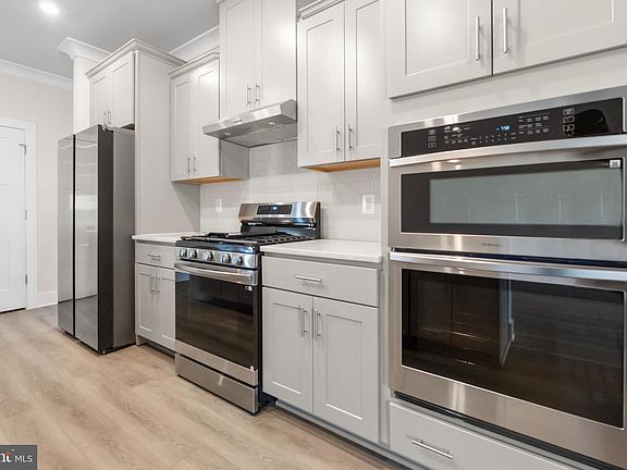 4th image of 16452 Bobak Rd