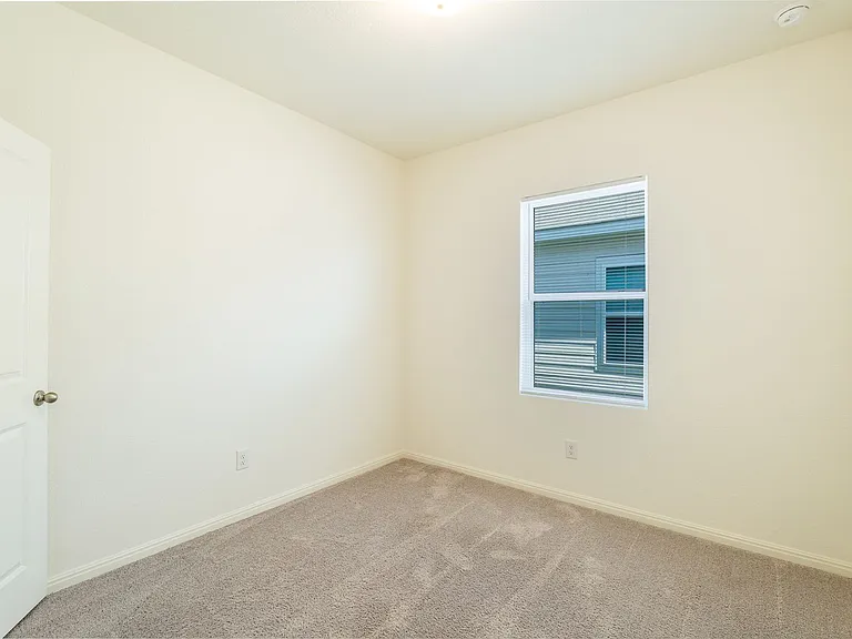 402 Gemsbok Rd — Photo 17