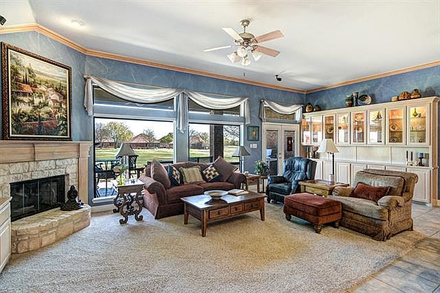 1st image of 374 Pine Valley Dr