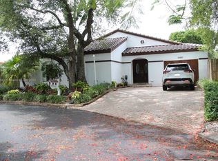 Las Casas At Kendall, Miami, FL 33186