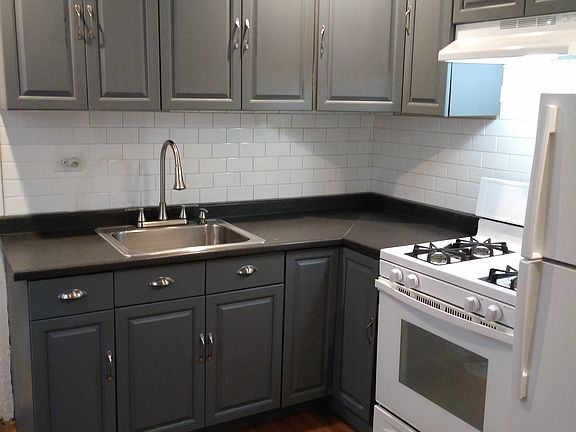 4th image of 1824 E Wishart St