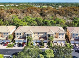 12671 SE Old Cypress Dr, Hobe Sound, FL 33455