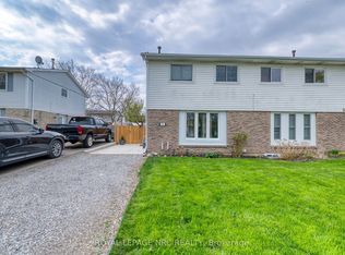32 Dianne Dr, Saint Catharines, ON L2P 3R7