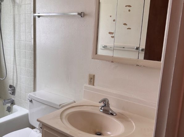 320 S State St APT 10