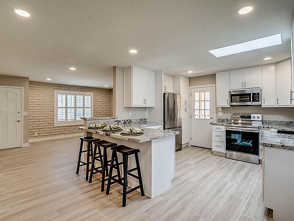 5th image of 4132 E BERYL Avenue