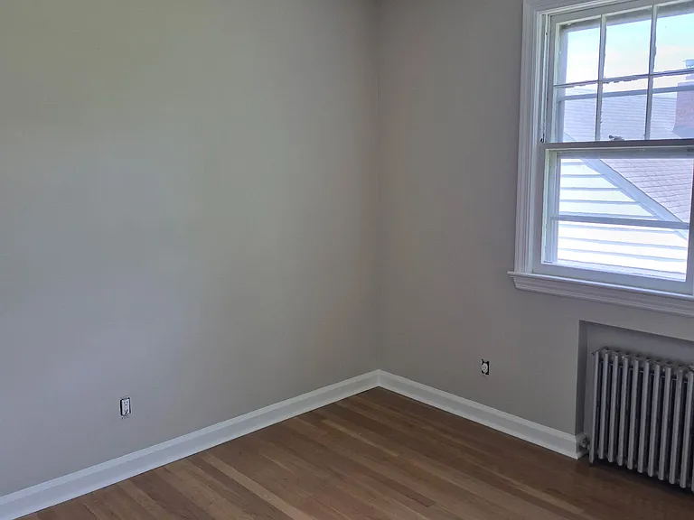 70 E 6th St #2 — Photo 26