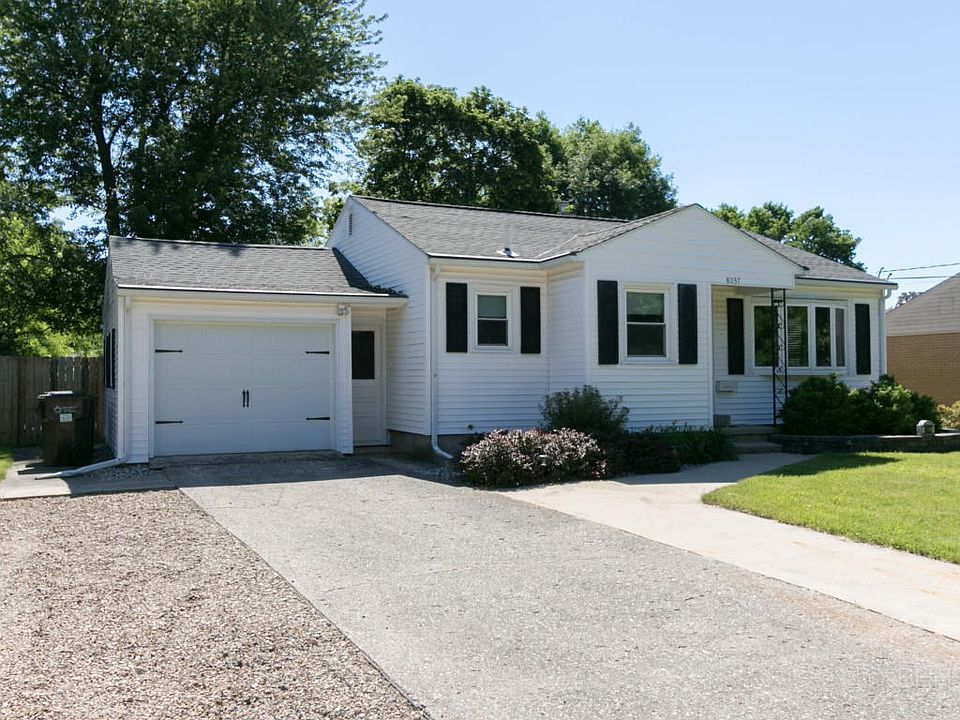 8037Kingston-101