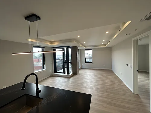 Floor plan 203