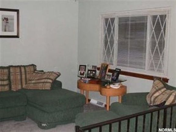 2nd image of 4025 Miami Ave