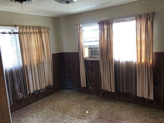 5th image of 1107 N McKinley Ave
