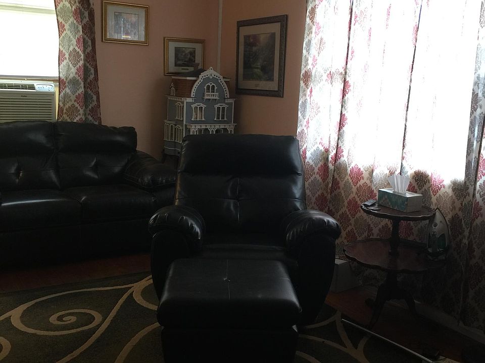 2nd image of 508 William Ave