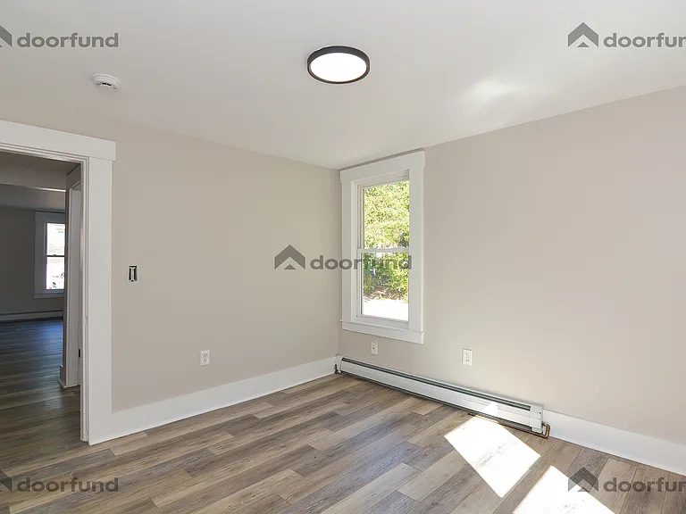 377 Union Ave #9 — Photo 11