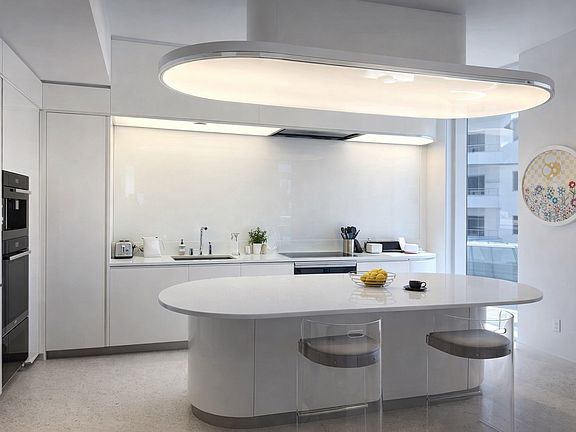 5th image of 3315 Collins Ave APT 8D