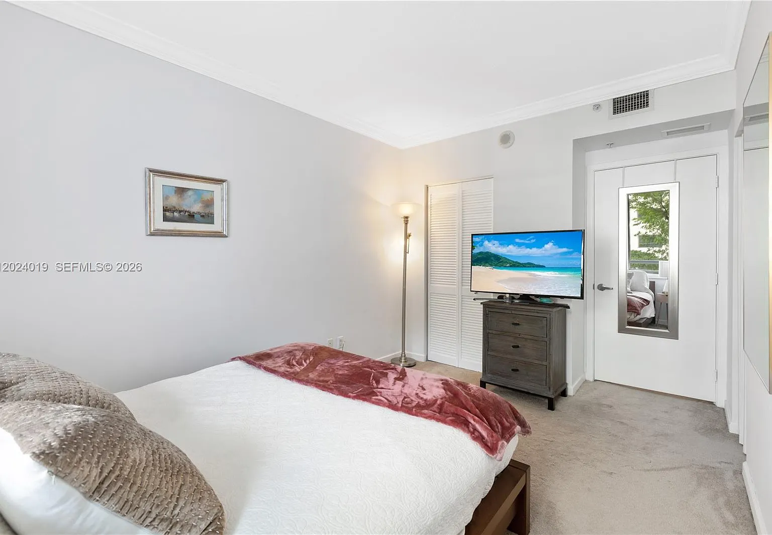 One Miami East Condo — Photo 3