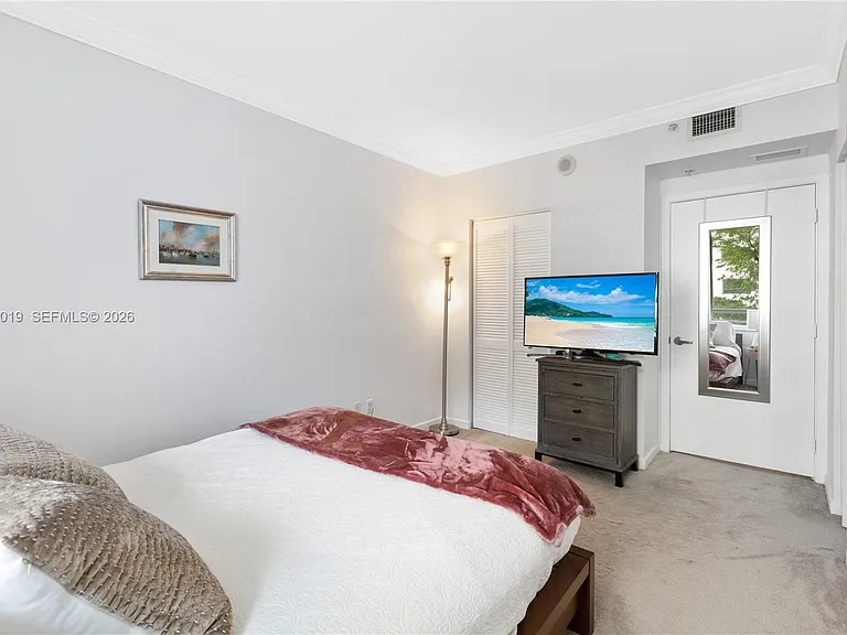 335 S Biscayne Blvd #802 — Photo 3