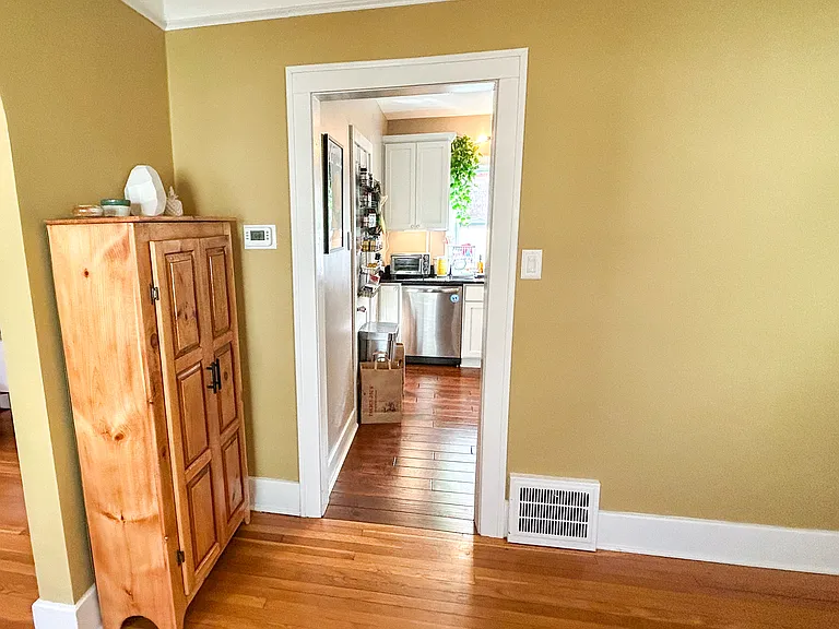 321 W Webster St #1 — Photo 9