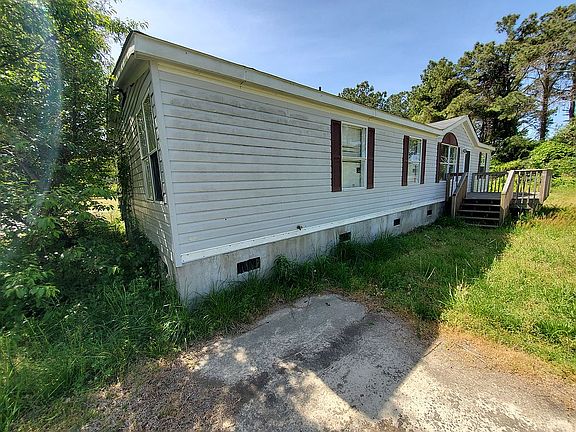 3rd image of 104 Walnut Island Blvd