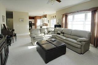 3rd image of 163 Woodhaven Dr