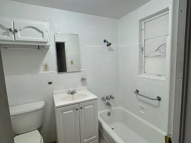 4401 Madera Ave — Photo 9