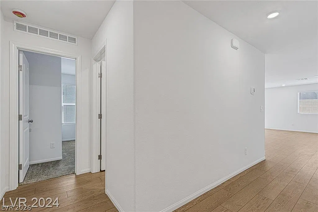 5 bed, 3.0 bath, 2290 sqft, $2,550 — Photo 4