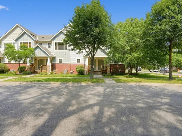1473 Magnolia Ave E, Saint Paul, MN 55106