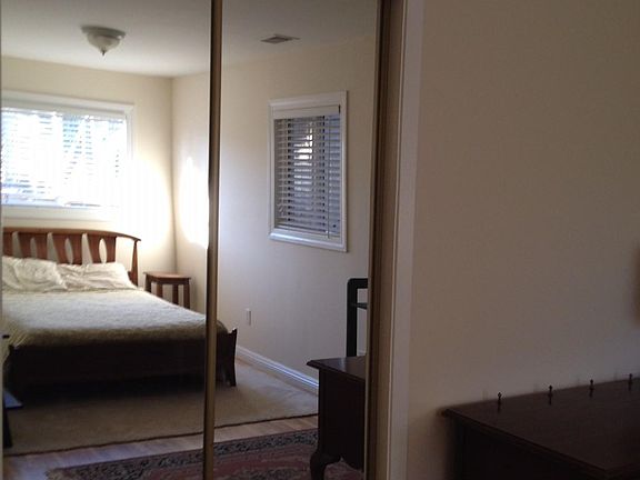 2nd image of 1563 Shafter Ave