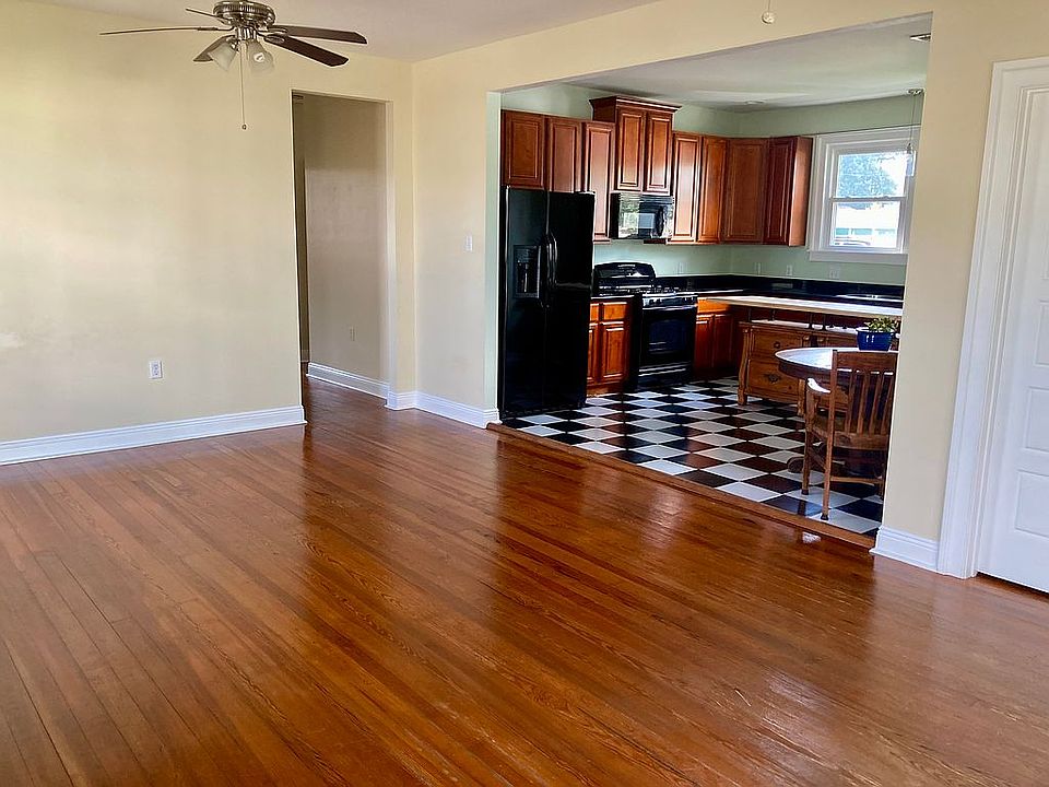 Open living room/kitchen.