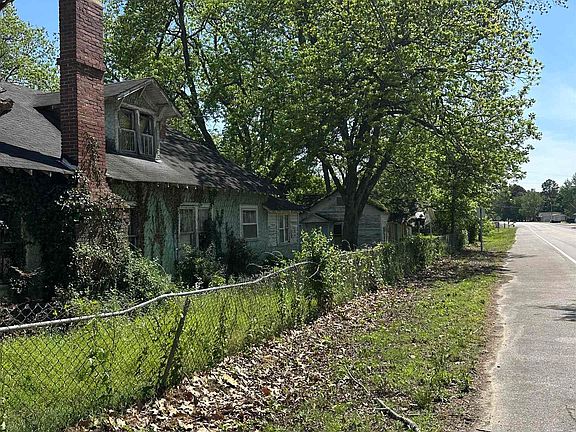 3rd image of 5218 Highway 367 N
