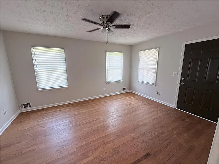 40 Salem Rdg — Photo 20