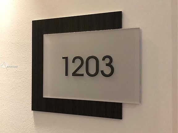 3rd image of 2960 NE 207th St Unit 1203