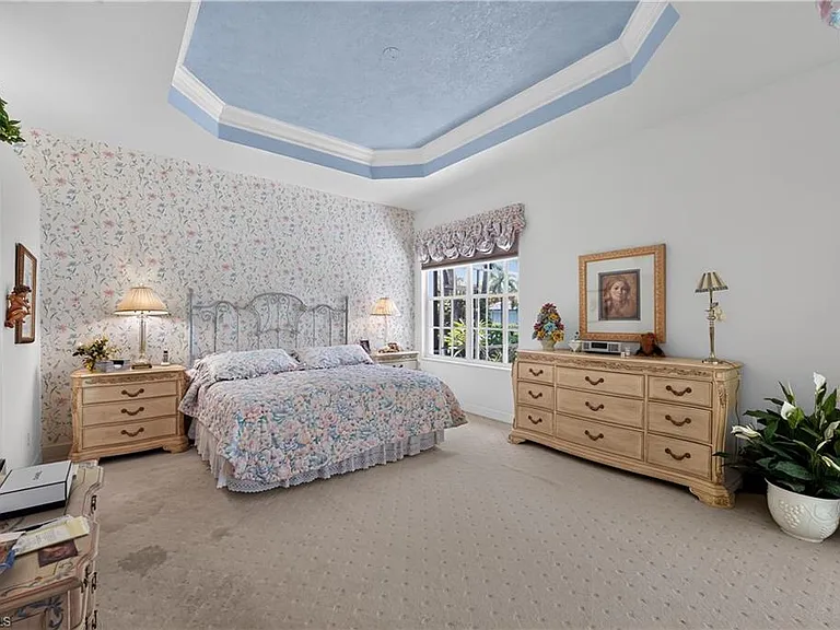 2317 Island Cove Cir — Photo 19