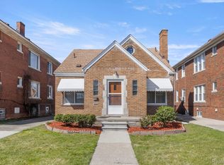 7235 Jonathon St, Dearborn, MI 48126