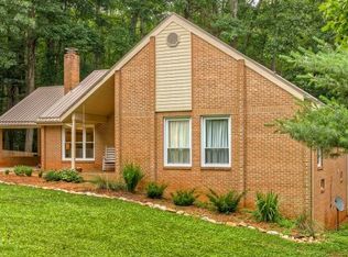 248 Aviation Dr, Elizabethton, TN 37643