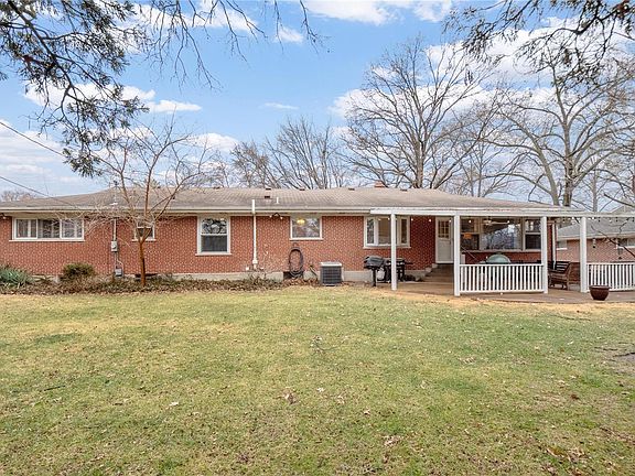 4th image of 824 Edlin Dr