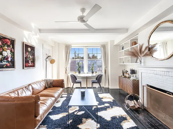 2 Horatio St APT 16C, New York, NY 10014
