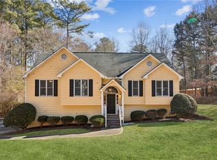 202 Mount Glen Ct, Woodstock, GA 30188