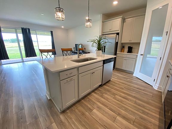 5th image of 2283 Garden Belle Dr