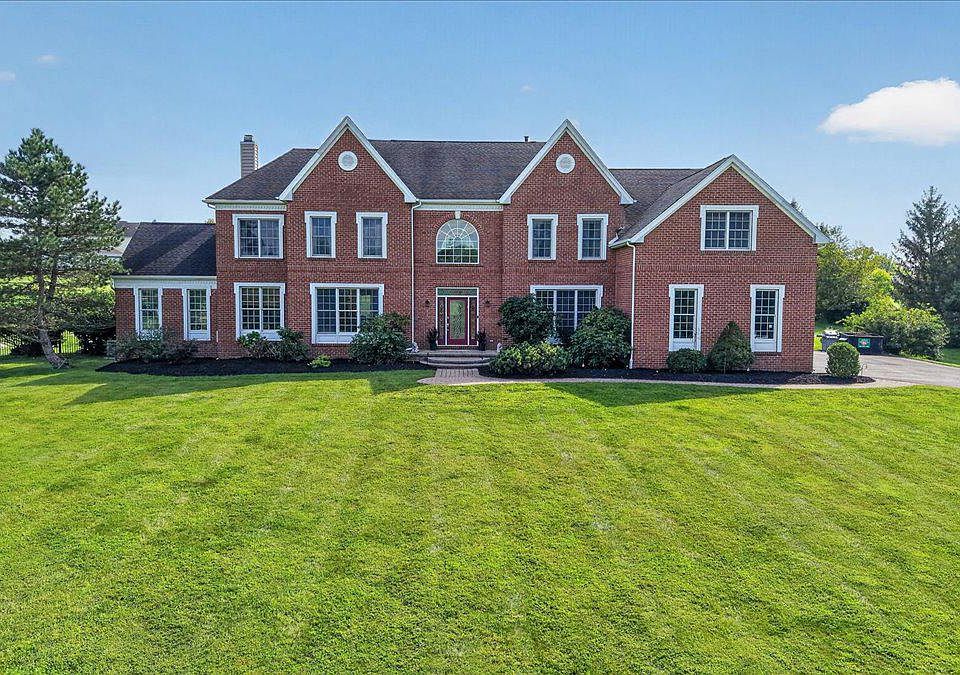 1st image of 11 Baker Way