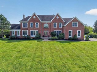 11 Baker Way, Pennington, NJ 08534