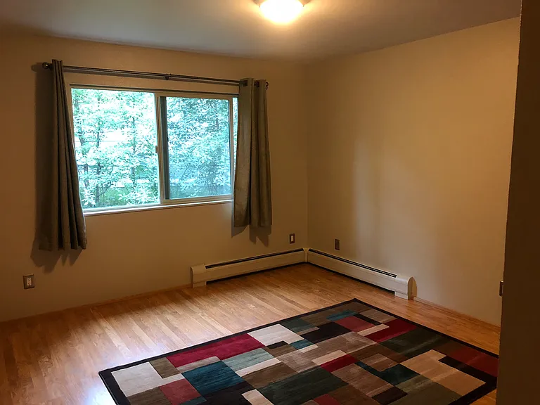 4302 Penguin St — Photo 3