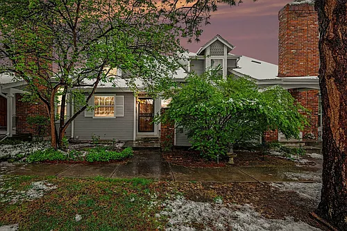 2903 W Long Cir #B Photo 1