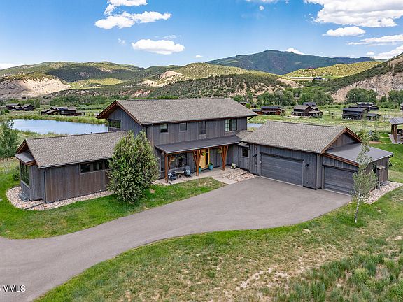 2nd image of 140 Hunters View Ln