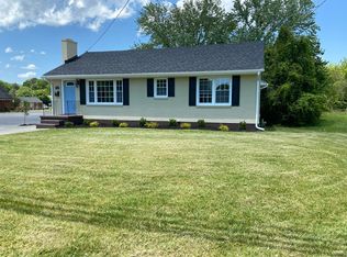 3745 Colonial Ave, Roanoke, VA 24018