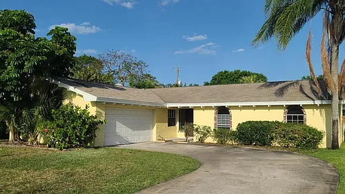 231 Shore Ln Photo 1