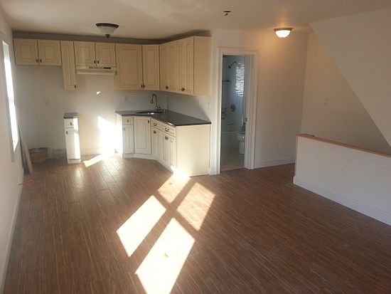 1st image of 1341 Chandler