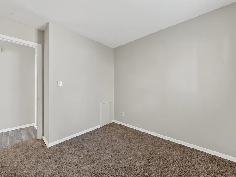 23 W Burdick St #4 — Photo 10