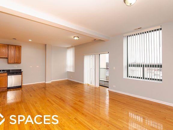 2nd image of 2451 W Howard St APT 410