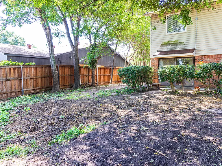 3101 Raintree Dr — Photo 7